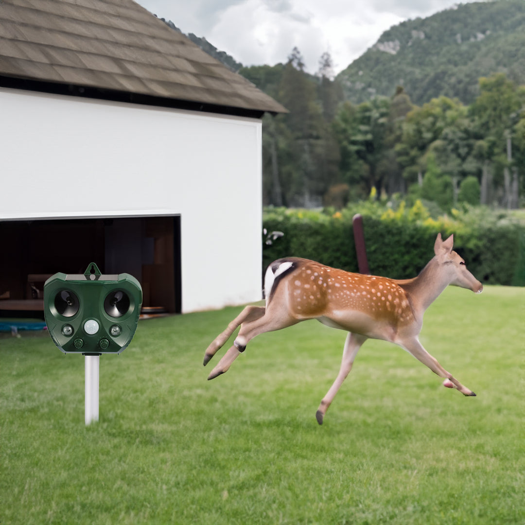 Ultrasonic Solar Powered Pest Repeller